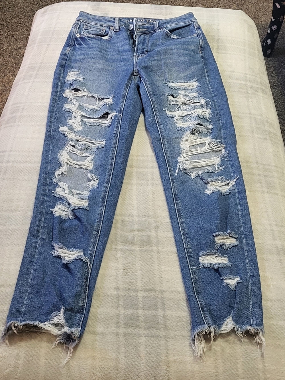 American Eagle Size Zero Distressed Women's Blue Jeans